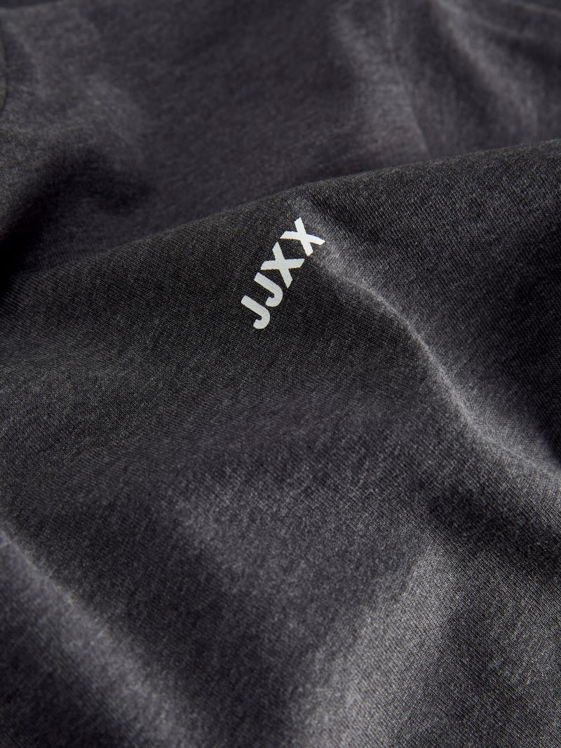 JJXX_FallWinter2021_4661159_12206974_4